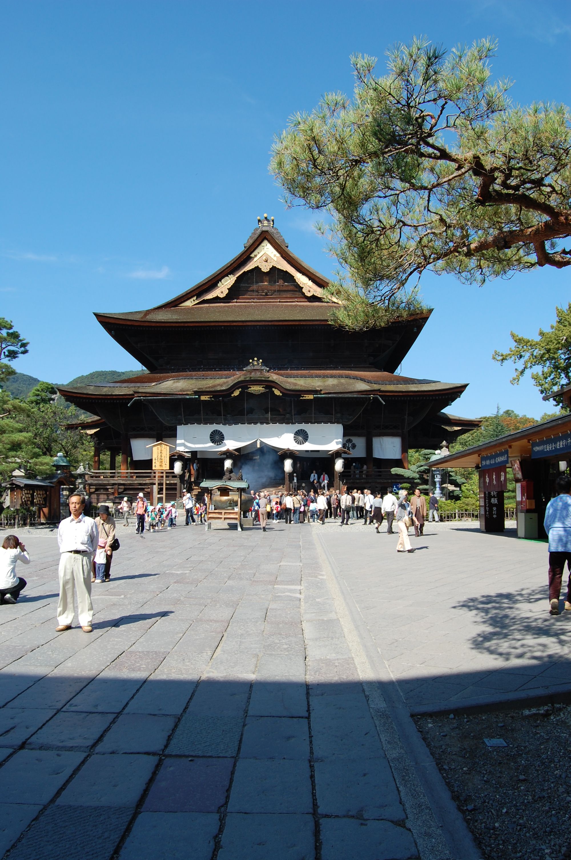 Zenkoji Temple